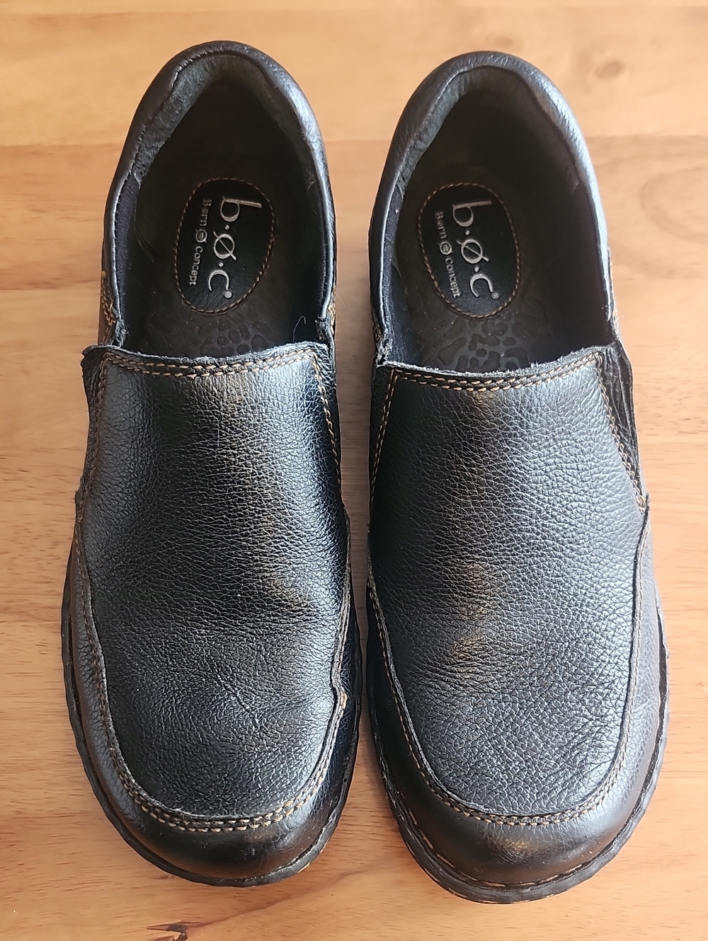 b.o.c. Women's Black Leather Slip-On Loafers Size 9